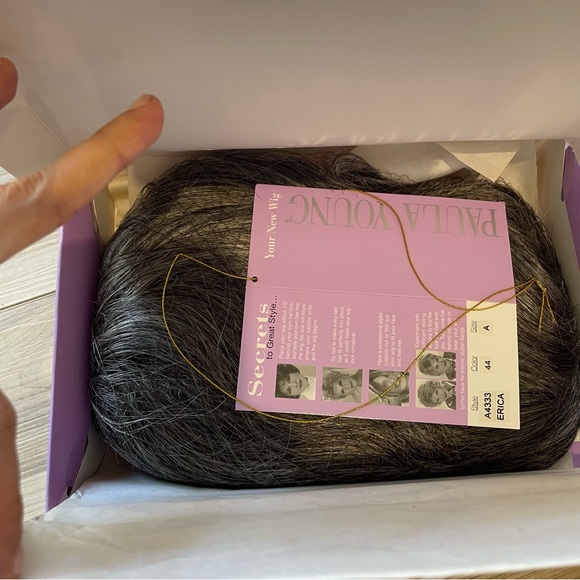 Paula Young wig A4333 Erica Color 44 Size A - Picture 10 of 10